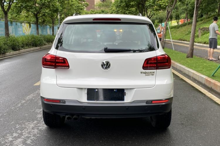 Used Volkswagen Tiguan 2017 300TSI Automatic Two-Wheel Drive Silk Road Luxury Edition Exterior 4