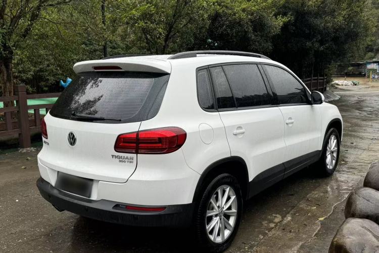 Used Volkswagen Tiguan 2017 300TSI Automatic Two-Wheel Drive Silk Road Luxury Edition Exterior 4