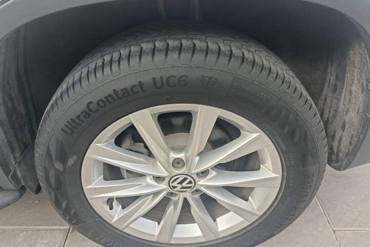 Used Volkswagen Tiguan 2017 300TSI Automatic Two-Wheel Drive Silk Road Luxury Edition Exterior 7