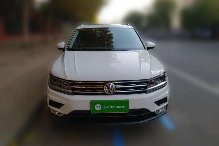 Used Volkswagen Tiguan 2017 280TSI Two-Wheel-Drive Elite Version Front