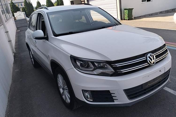 Used Volkswagen Tiguan 2017 300TSI Automatic Two-Wheel Drive Silk Road Luxury Edition Front Right 45 Deg