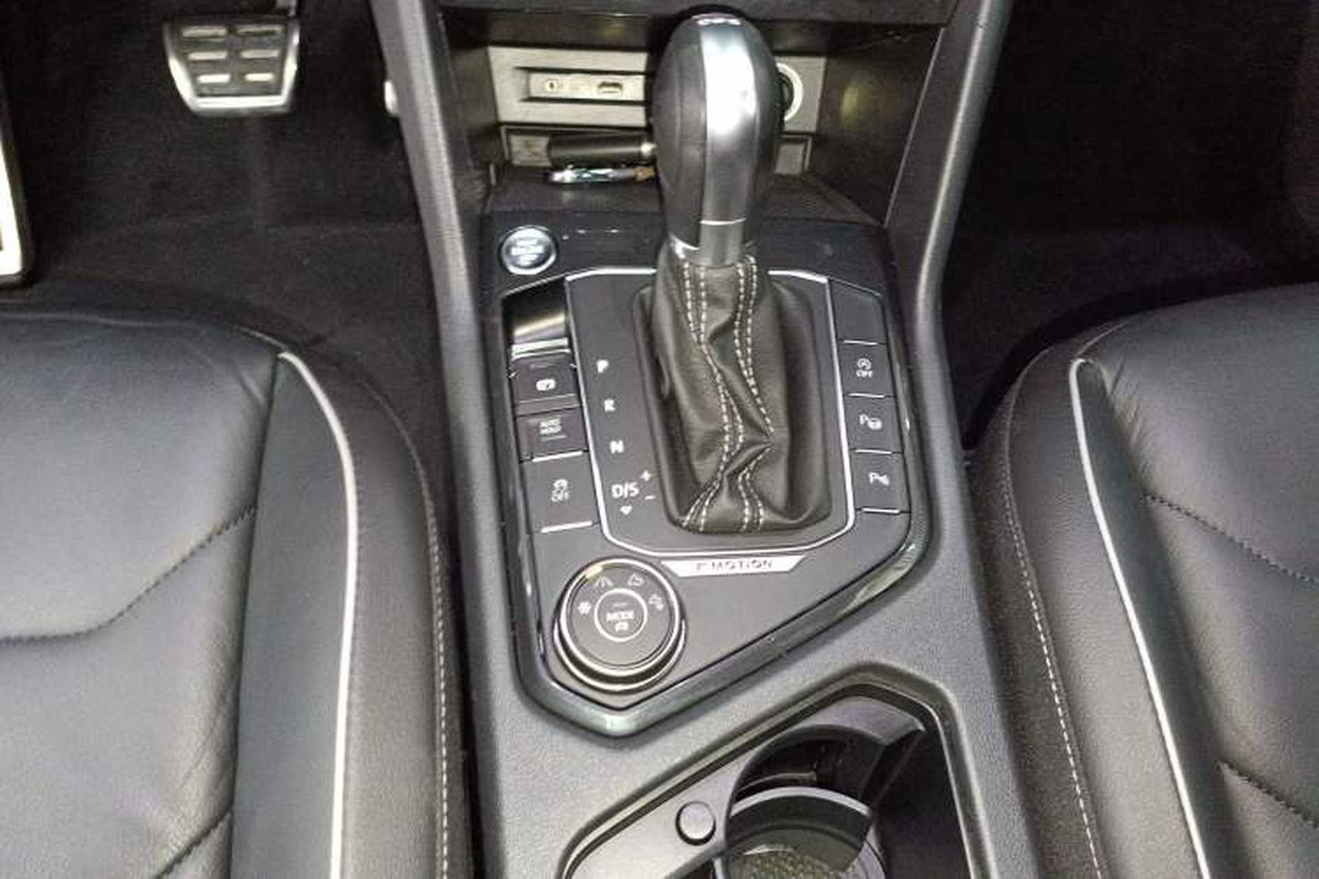 Used Volkswagen Tiguan 2017 380TSI Four-Wheel Drive R-Line Gear Lever