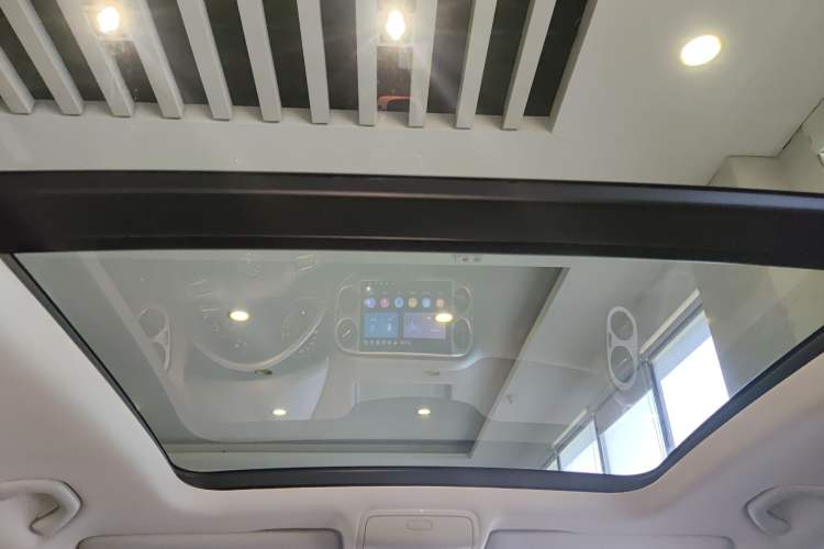 Used Volkswagen Tiguan 2017 300TSI Automatic Two-Wheel Drive Silk Road Comfort Edition Headliner