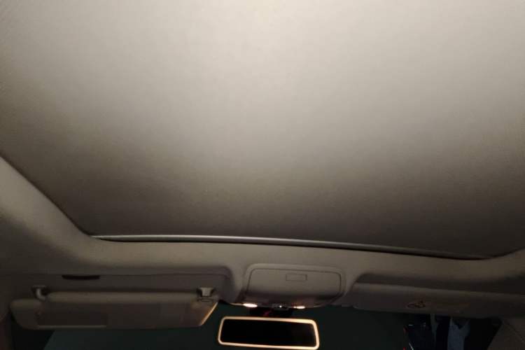 Used Volkswagen Tiguan 2017 300TSI Automatic Two-Wheel Drive Silk Road Comfort Edition Headliner