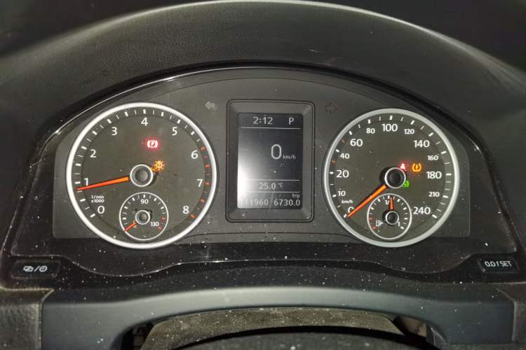 Used Volkswagen Tiguan 2017 300TSI Automatic Two-Wheel Drive Silk Road Luxury Edition Instrument Cluster