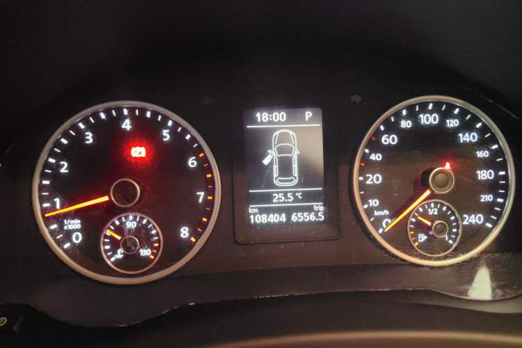 Used Volkswagen Tiguan 2017 300TSI Automatic Two-Wheel Drive Silk Road Comfort Edition Instrument Cluster
