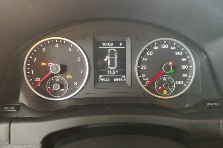 Used Volkswagen Tiguan 2017 300TSI Automatic Two-Wheel Drive Silk Road Comfort Edition Instrument Cluster