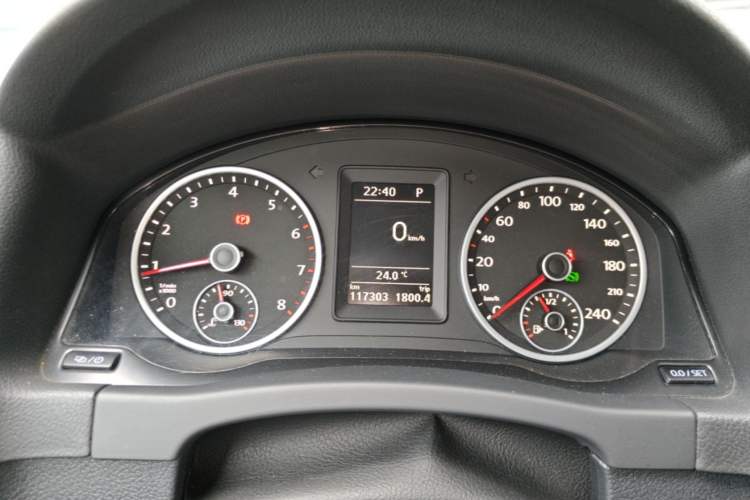 Used Volkswagen Tiguan 2017 300TSI Automatic Two-Wheel Drive Silk Road Luxury Edition Instrument Cluster