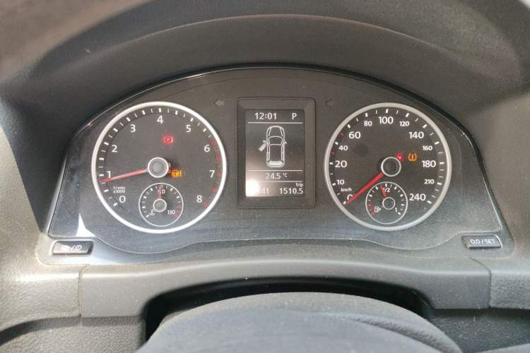Used Volkswagen Tiguan 2017 300TSI Automatic Two-Wheel Drive Silk Road Luxury Edition Instrument Cluster