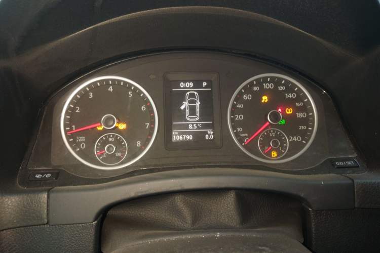 Used Volkswagen Tiguan 2017 300TSI Automatic Two-Wheel Drive Silk Road Luxury Edition Instrument Cluster