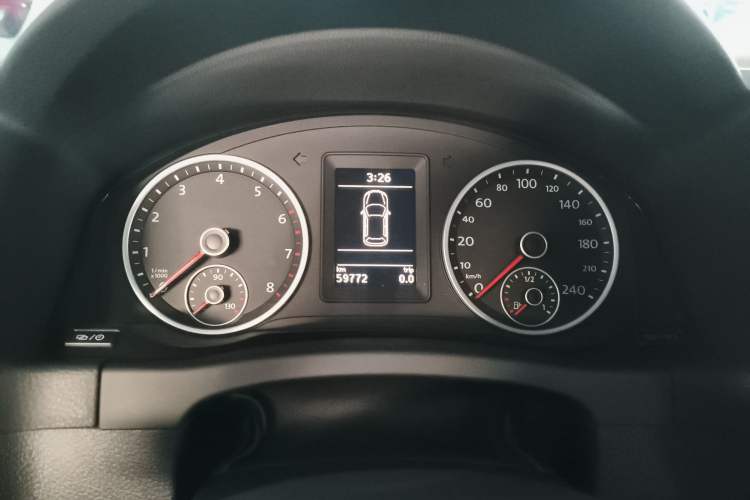 Used Volkswagen Tiguan 2017 300TSI Automatic Two-Wheel Drive Silk Road Luxury Edition Instrument Cluster