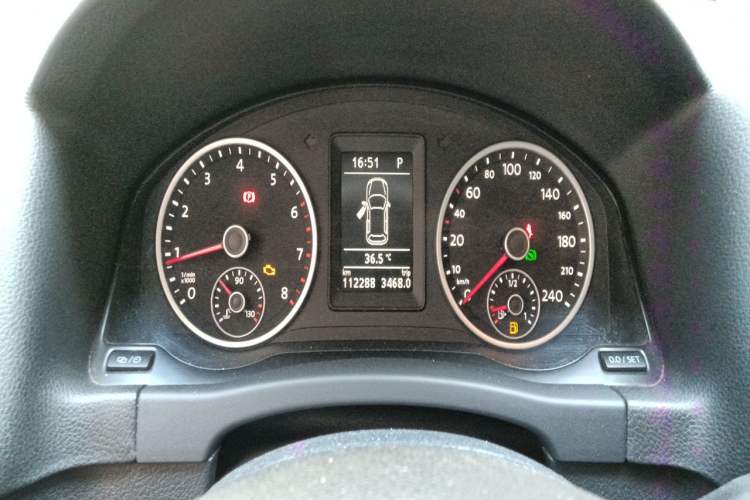 Used Volkswagen Tiguan 2017 300TSI Automatic Two-Wheel Drive Silk Road Comfort Edition Instrument Cluster