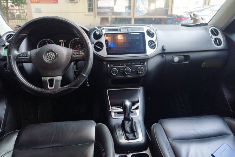 Used Volkswagen Tiguan 2017 300TSI Automatic Two-Wheel Drive Silk Road Comfort Edition Interior 2