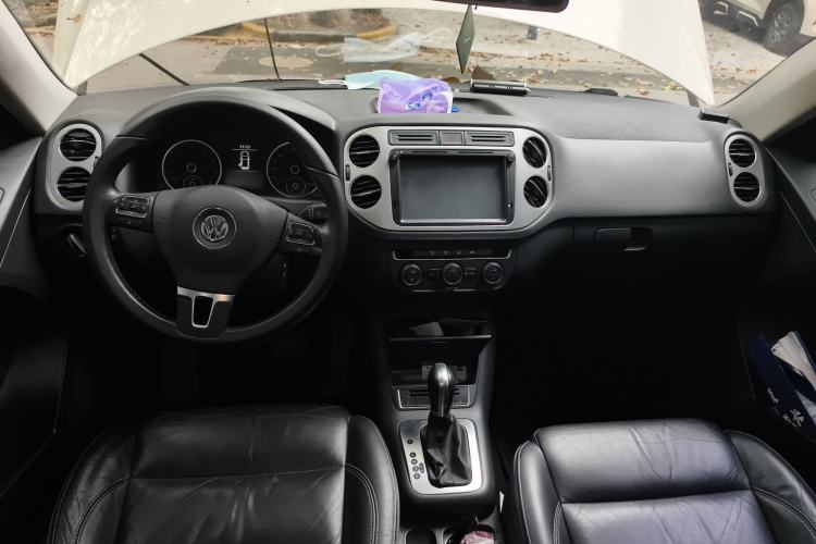 Used Volkswagen Tiguan 2017 300TSI Automatic Two-Wheel Drive Silk Road Comfort Edition Interior 2