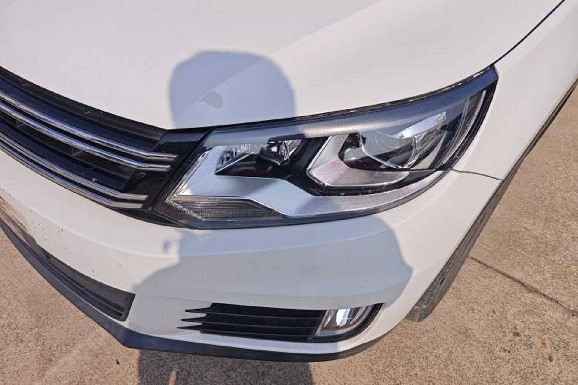 Used Volkswagen Tiguan 2017 300TSI Automatic Two-Wheel Drive Silk Road Luxury Edition Left Front Headlight
