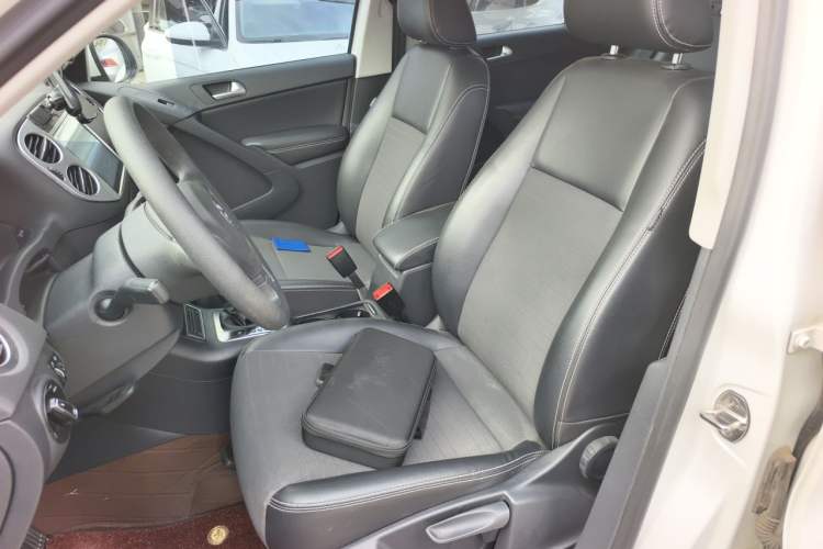 Used Volkswagen Tiguan 2017 300TSI Automatic Two-Wheel Drive Silk Road Luxury Edition Left Front Seat