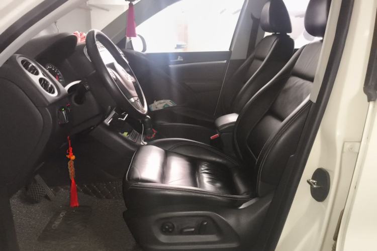 Used Volkswagen Tiguan 2017 300TSI Automatic Two-Wheel Drive Silk Road Comfort Edition Left Front Seat