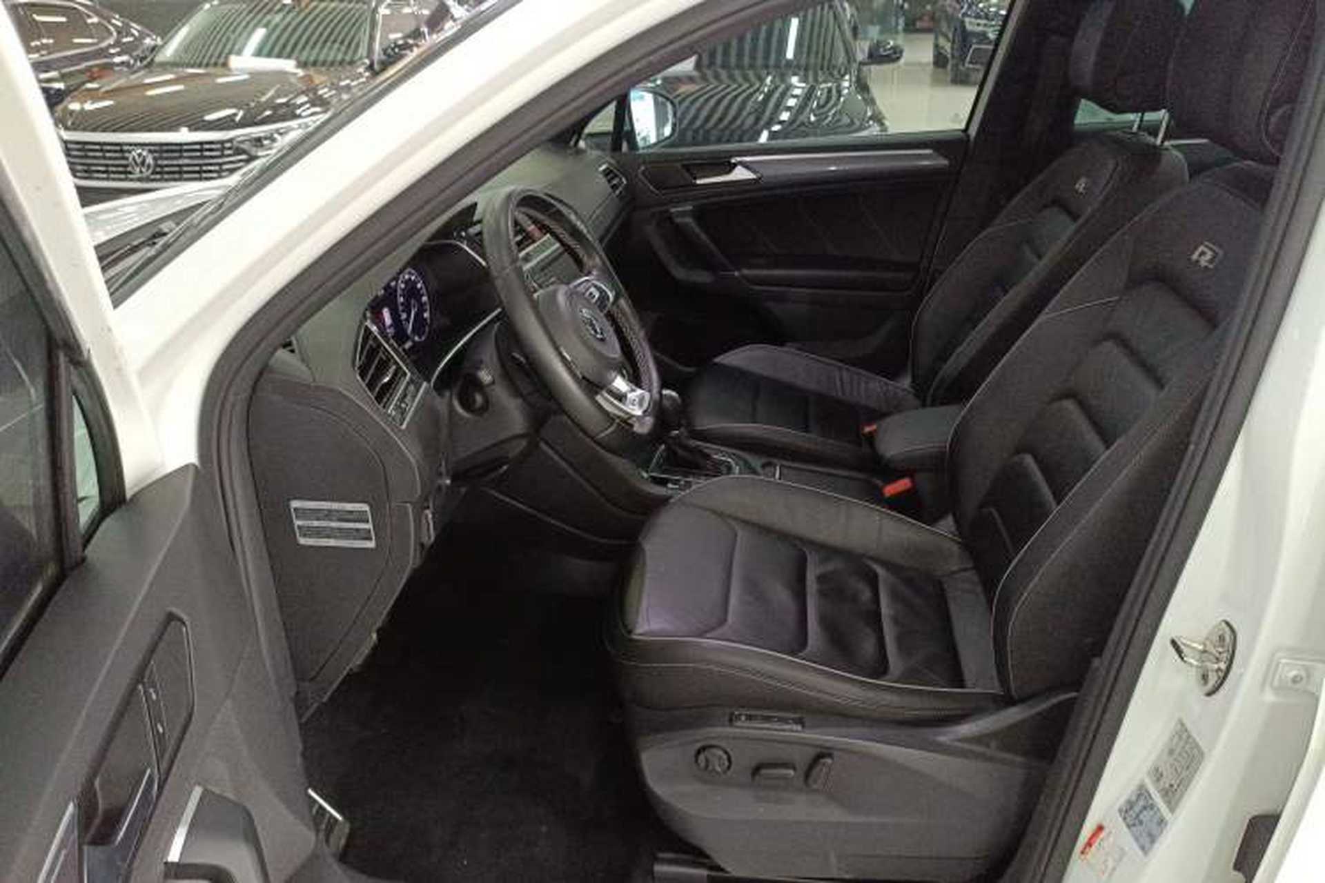 Used Volkswagen Tiguan 2017 380TSI Four-Wheel Drive R-Line Left Front Seat