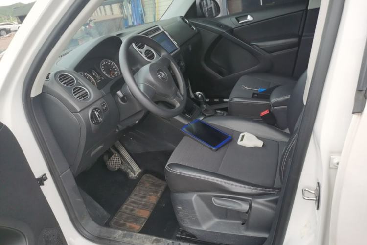 Used Volkswagen Tiguan 2017 300TSI Automatic Two-Wheel Drive Silk Road Luxury Edition Left Front Seat