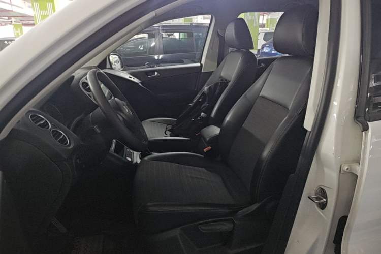 Used Volkswagen Tiguan 2017 300TSI Automatic Two-Wheel Drive Silk Road Luxury Edition Left Front Seat