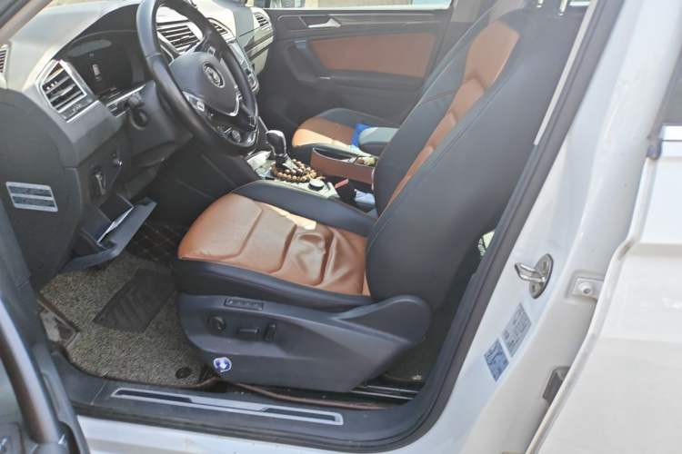 Used Volkswagen Tiguan 2017 330TSI Four-Wheel Drive High-End Model Left Front Seat