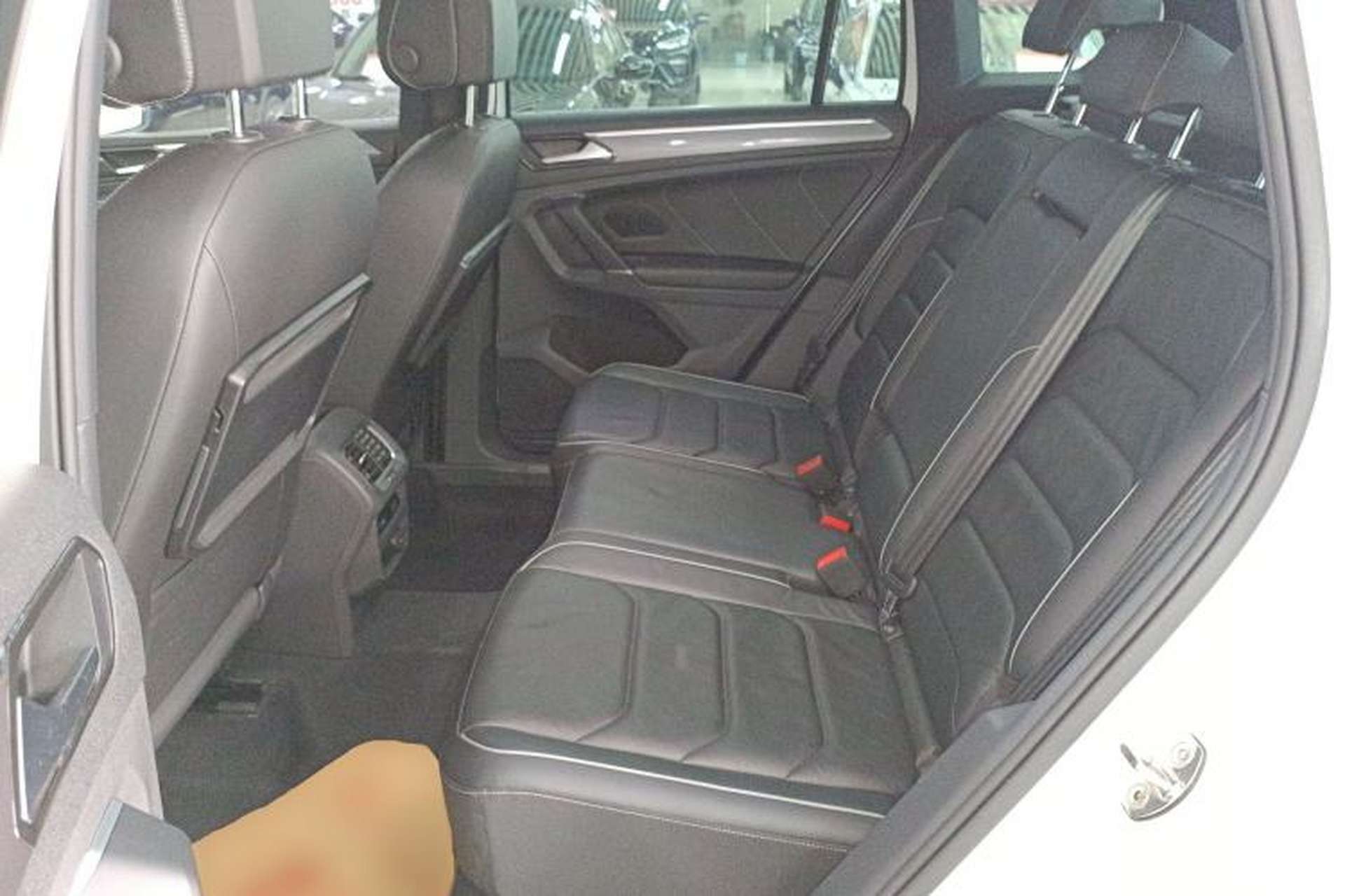 Used Volkswagen Tiguan 2017 380TSI Four-Wheel Drive R-Line Left Rear Seat