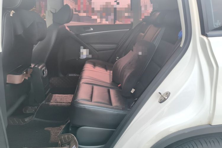Used Volkswagen Tiguan 2017 300TSI Automatic Two-Wheel Drive Silk Road Comfort Edition Left Rear Seat