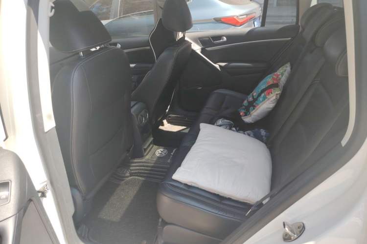 Used Volkswagen Tiguan 2017 300TSI Automatic Two-Wheel Drive Silk Road Comfort Edition Left Rear Seat