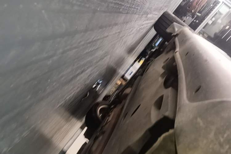 Used Volkswagen Tiguan 2017 300TSI Automatic Two-Wheel Drive Silk Road Comfort Edition Left Side Sill