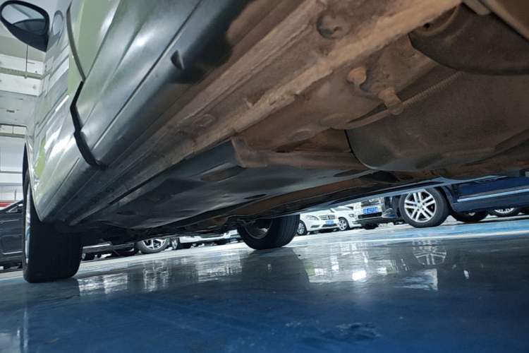 Used Volkswagen Tiguan 2017 300TSI Automatic Two-Wheel Drive Silk Road Luxury Edition Left Side Sill