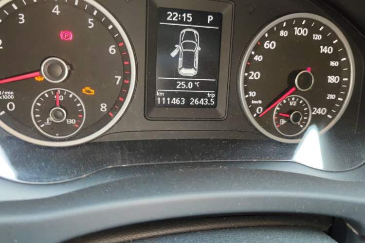Used Volkswagen Tiguan 2017 300TSI Automatic Two-Wheel Drive Silk Road Comfort Edition Odometer Close Up