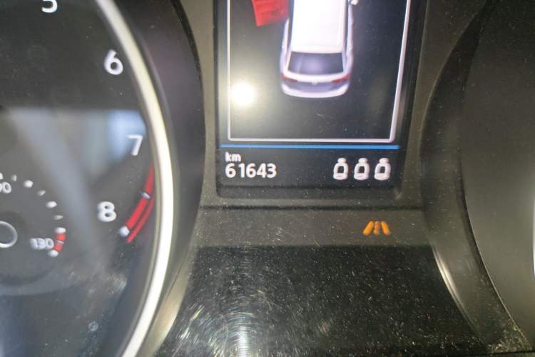 Used Volkswagen Tiguan 2017 280TSI Two-Wheel-Drive Elite Version Odometer Close Up