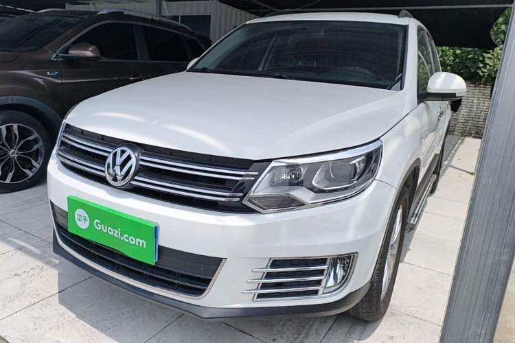 Used Volkswagen Tiguan 2017 300TSI Automatic Two-Wheel Drive Silk Road Luxury Edition Guazi used car, China used car export, Used car for sale, Used  cars, Cheapest cars for sale