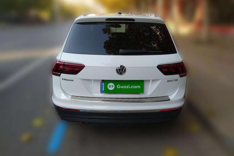 Used Volkswagen Tiguan 2017 280TSI Two-Wheel-Drive Elite Version Rear