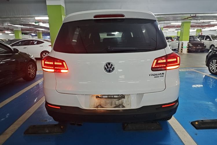 Used Volkswagen Tiguan 2017 300TSI Automatic Two-Wheel Drive Silk Road Luxury Edition Rear