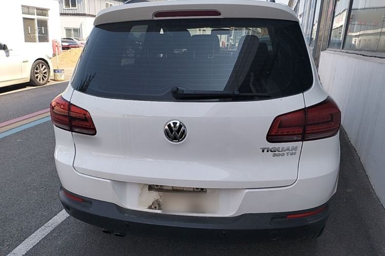 Used Volkswagen Tiguan 2017 300TSI Automatic Two-Wheel Drive Silk Road Luxury Edition Rear