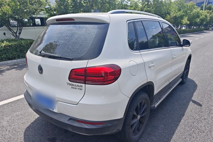 Used Volkswagen Tiguan 2017 300TSI Automatic Two-Wheel Drive Silk Road Comfort Edition Rear Right 45 Deg