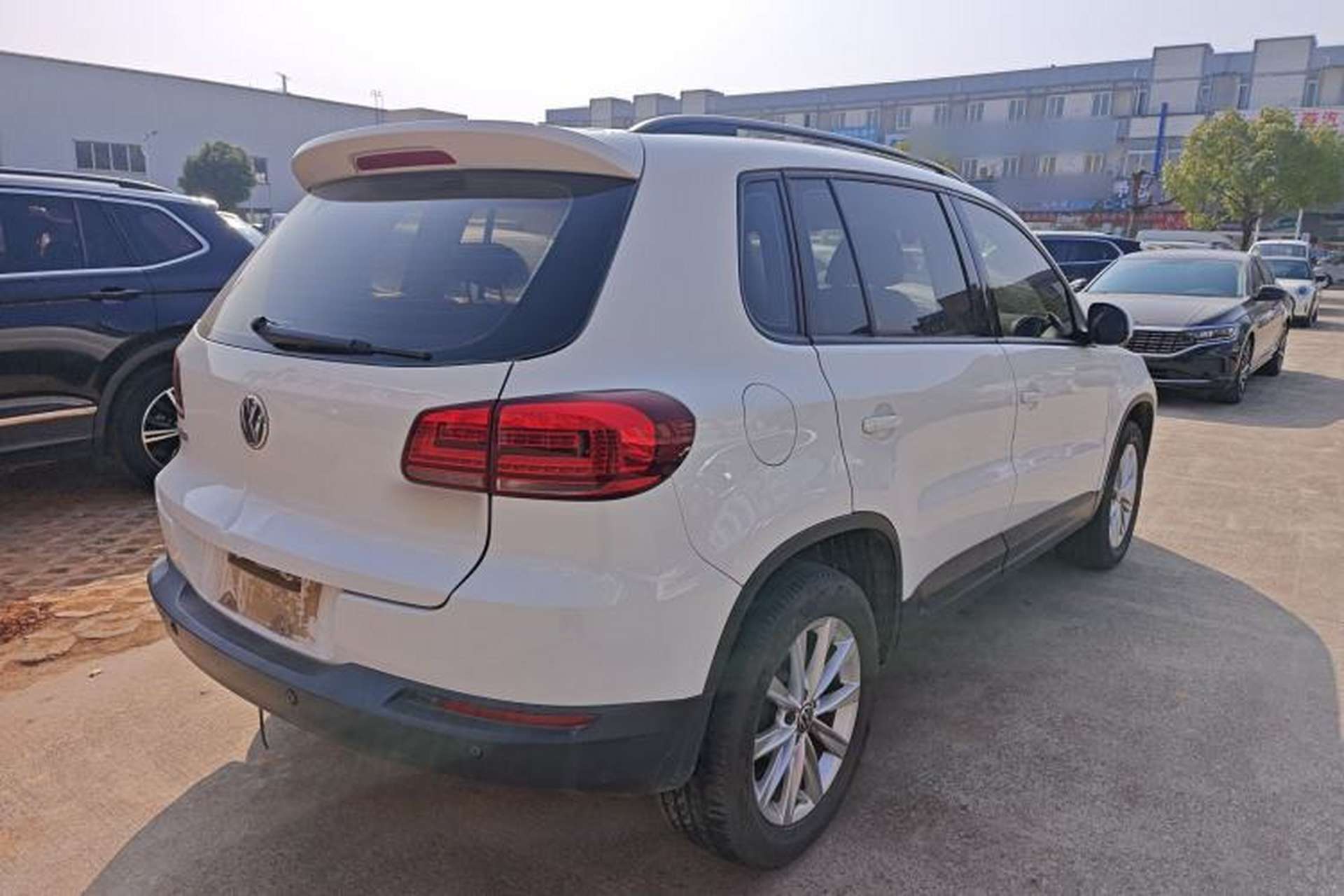 Used Volkswagen Tiguan 2017 300TSI Automatic Two-Wheel Drive Silk Road Luxury Edition Rear Right 45 Deg