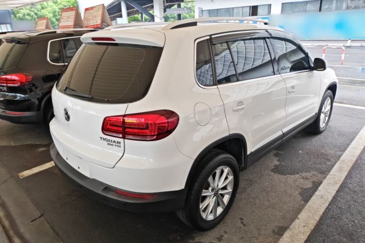 Used Volkswagen Tiguan 2017 300TSI Automatic Two-Wheel Drive Silk Road Comfort Edition Rear Right 45 Deg