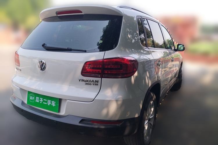 Used Volkswagen Tiguan 2017 300TSI Automatic Two-Wheel Drive Silk Road Luxury Edition Rear Right 45 Deg