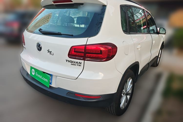 Used Volkswagen Tiguan 2017 300TSI Automatic Two-Wheel Drive Silk Road Comfort Edition Rear Right 45 Deg