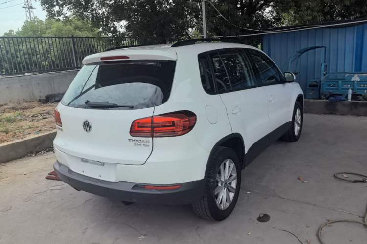 Used Volkswagen Tiguan 2017 300TSI Automatic Two-Wheel Drive Silk Road Comfort Edition Rear Right 45 Deg