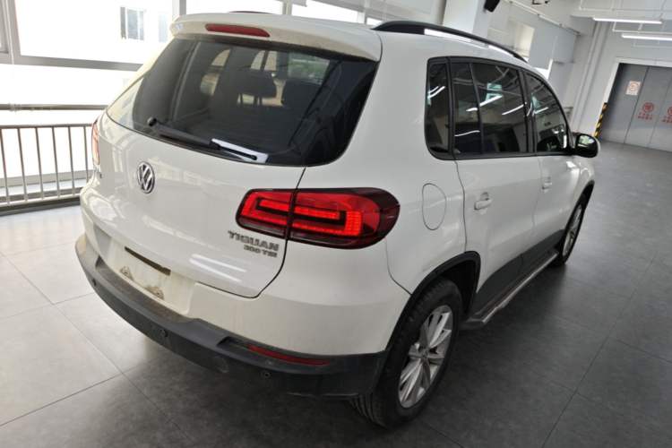 Used Volkswagen Tiguan 2017 300TSI Automatic Two-Wheel Drive Silk Road Comfort Edition Rear Right 45 Deg