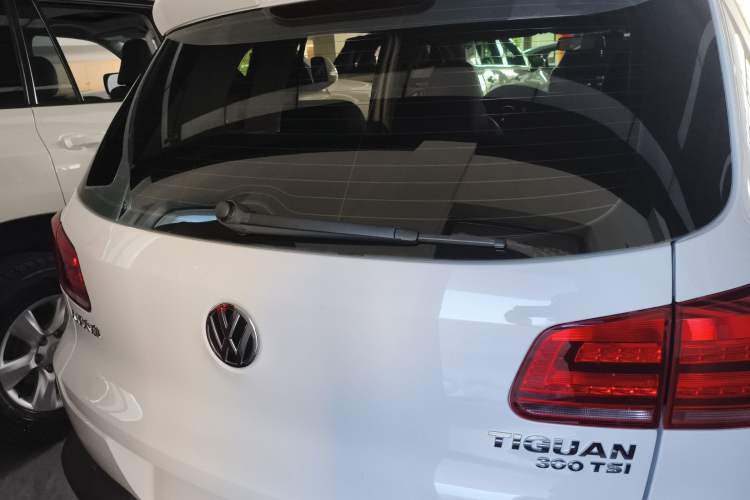 Used Volkswagen Tiguan 2017 300TSI Automatic Two-Wheel Drive Silk Road Luxury Edition Rear