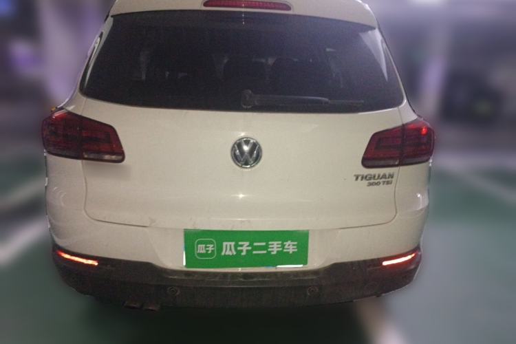 Used Volkswagen Tiguan 2017 300TSI Automatic Two-Wheel Drive Silk Road Luxury Edition Rear