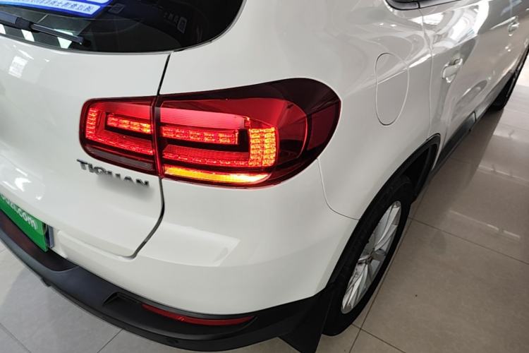 Used Volkswagen Tiguan 2017 300TSI Automatic Two-Wheel Drive Silk Road Comfort Edition Right Rear Taillight