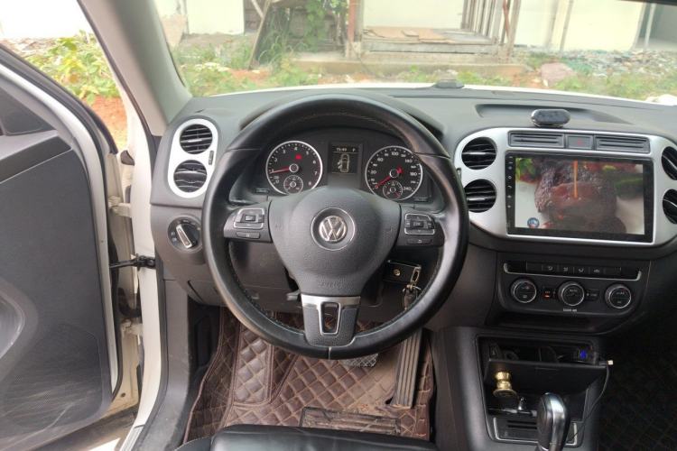 Used Volkswagen Tiguan 2017 300TSI Automatic Two-Wheel Drive Silk Road Comfort Edition Steering Wheel
