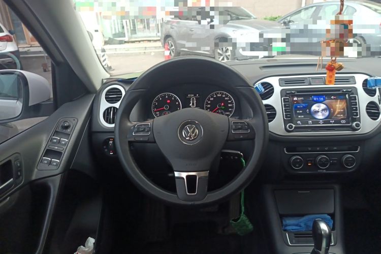 Used Volkswagen Tiguan 2017 300TSI Automatic Two-Wheel Drive Silk Road Comfort Edition Steering Wheel