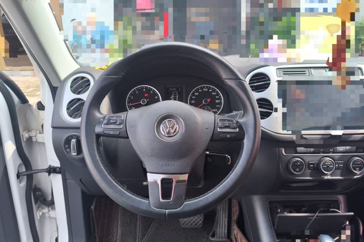 Used Volkswagen Tiguan 2017 300TSI Automatic Two-Wheel Drive Silk Road Comfort Edition Steering Wheel