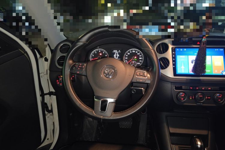 Used Volkswagen Tiguan 2017 300TSI Automatic Two-Wheel Drive Silk Road Comfort Edition Steering Wheel